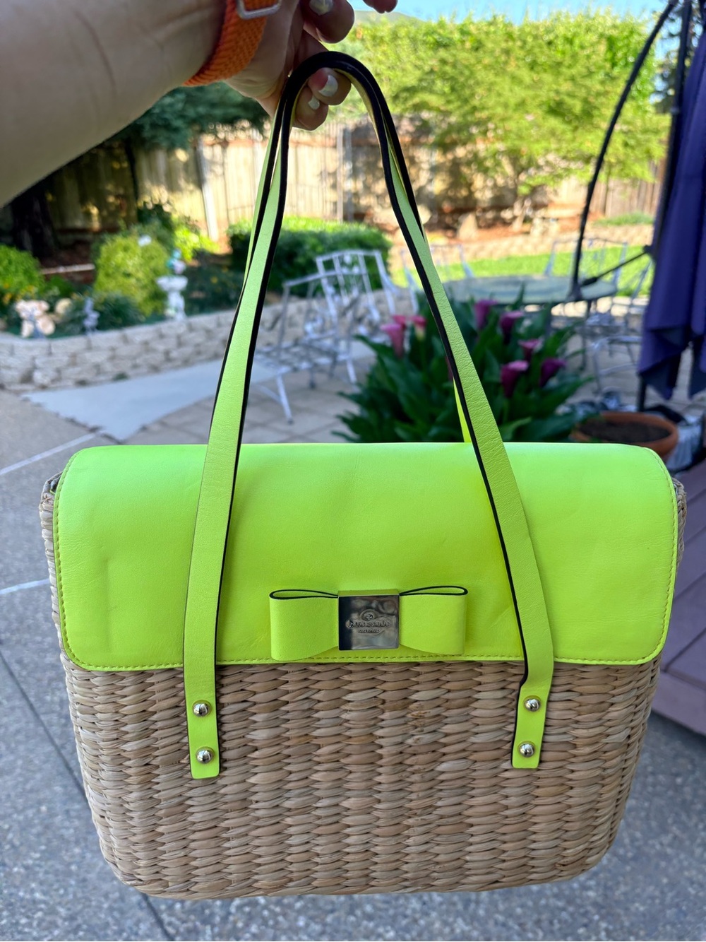 Kate Spade EUC Lime Tote Bag with Bow Accent